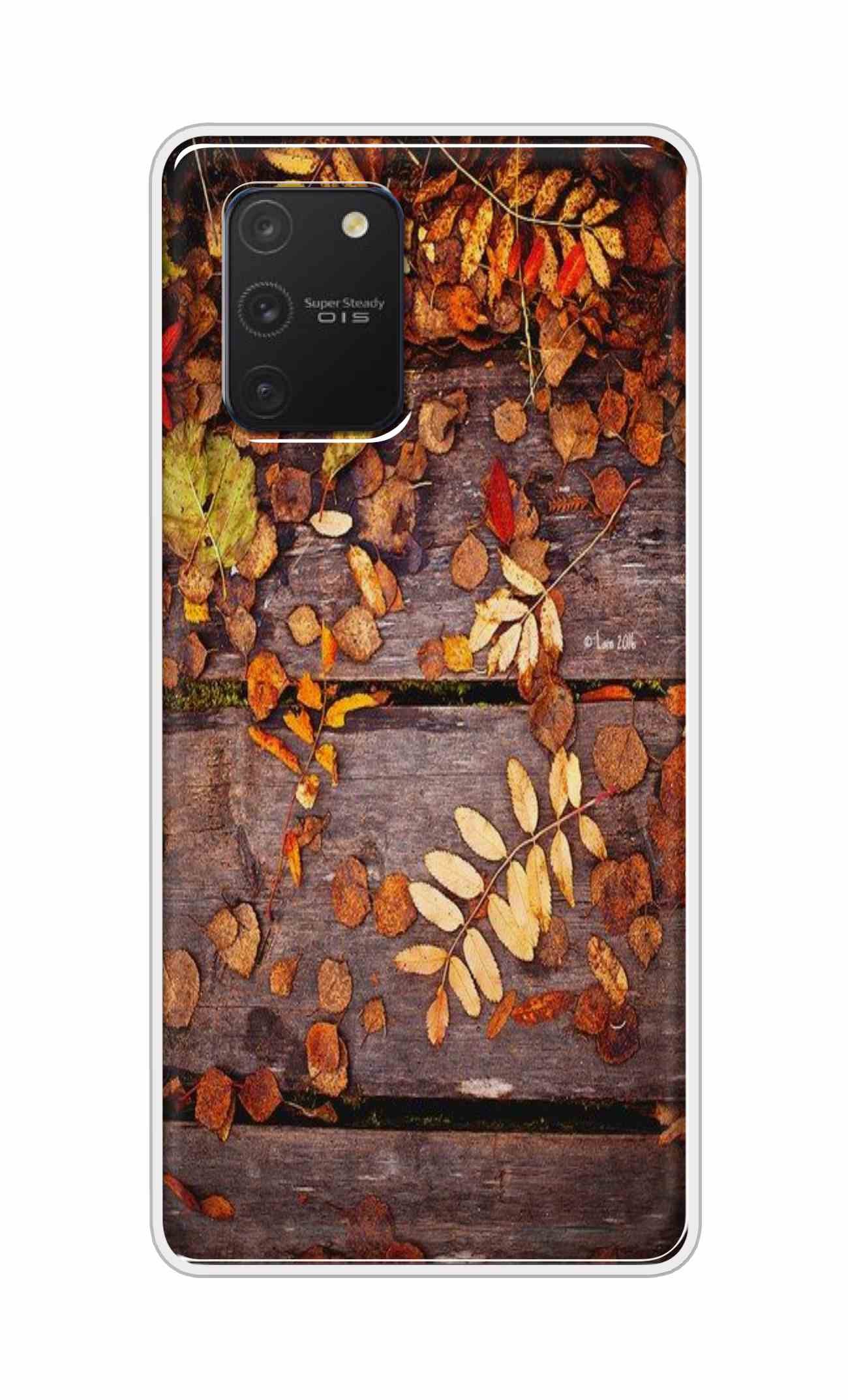 SCSamsungGalaxyS10Lite-LeavesonWood-1